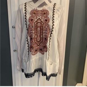 No flaws Johnny was Biya cream top. SZ small